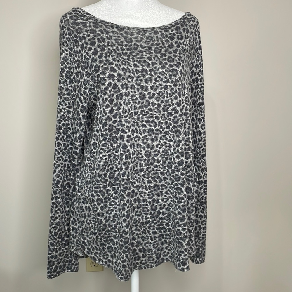 Grayson Threads Leopard print sweater